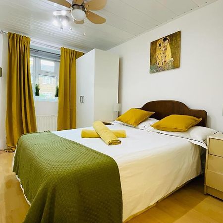 Cosy Flat Close To East Finchley Station London Bagian luar foto