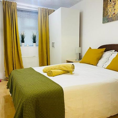 Cosy Flat Close To East Finchley Station London Bagian luar foto