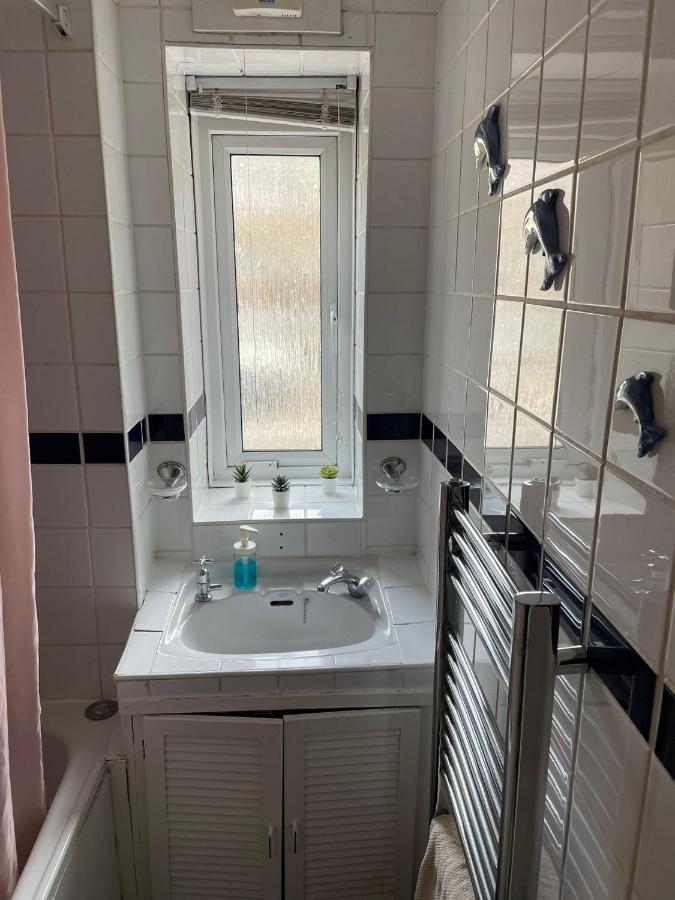 Cosy Flat Close To East Finchley Station London Bagian luar foto